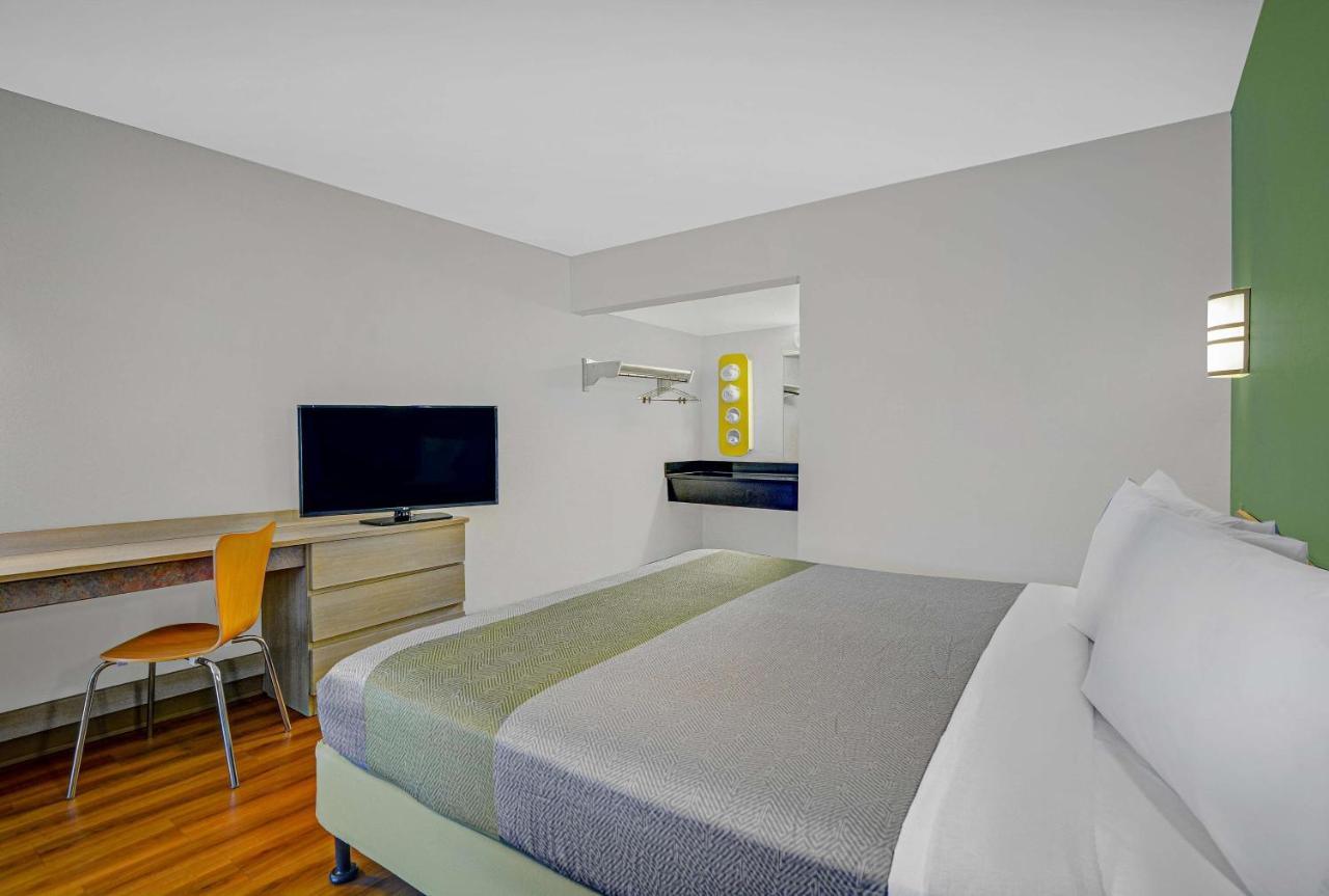 Motel 6-Tallahassee, Fl - Downtown ภายนอก รูปภาพ